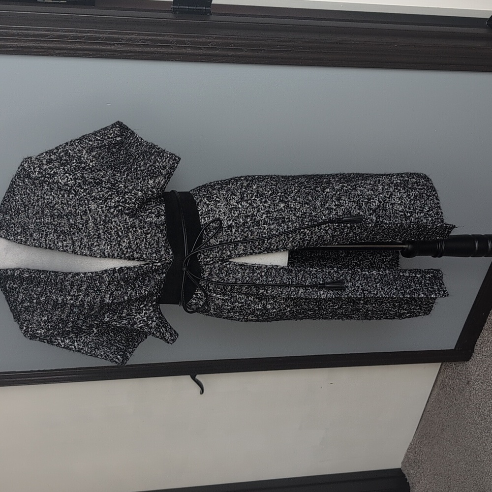 WHBM Black and White Marled Cardigan Fits Medium-xl